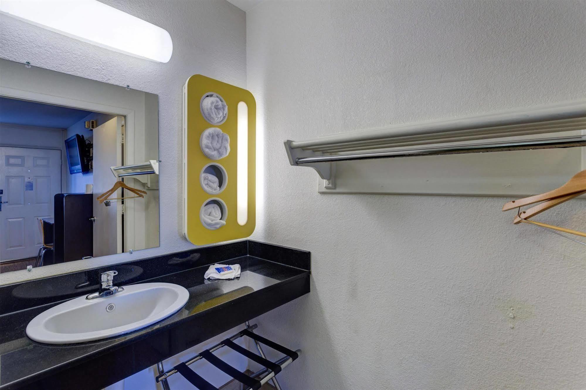 Americas Best Value Inn Bowling Green Zewnętrze zdjęcie